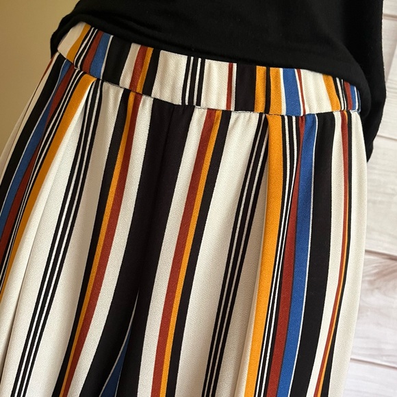 Philosophy Wide Leg Flare Pants - Picture 6 of 12